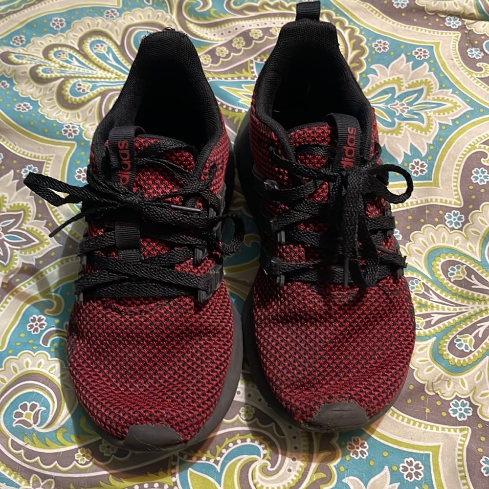 Adidas youth shoes